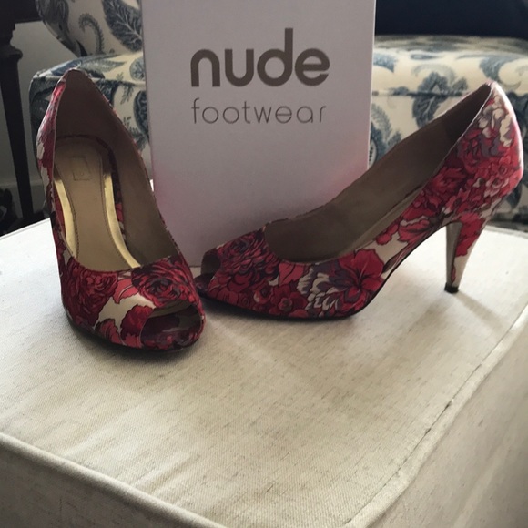 Floral open toe pumps - Picture 1 of 1